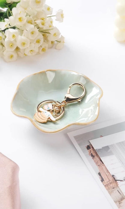JAMEND CLXP Lotus Leaf Shape Decorative Ring Tray, Small Key Bowl, Ceramic Trinket Tray Jewelry Dish Organizing Necklace Earrings, Home Decoration for Mom Best Friend Sister, Light Green.