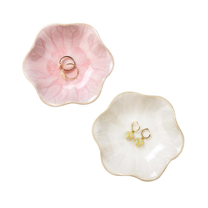 JAMEND CLXP Lotus Leaf Shape Decorative Ring Tray, Small Key Bowl, Ceramic Trinket Tray Jewelry Dish Organizing Necklace Earrings, Home Decoration for Mom Best Friend Sister, Light Green.