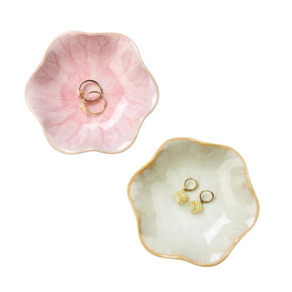 JAMEND CLXP Lotus Leaf Shape Decorative Ring Tray, Small Key Bowl, Ceramic Trinket Tray Jewelry Dish Organizing Necklace Earrings, Home Decoration for Mom Best Friend Sister, Light Green.