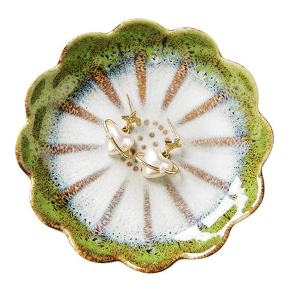JAMEND CLXP Lotus Leaf Shape Decorative Ring Tray, Small Key Bowl, Ceramic Trinket Tray Jewelry Dish Organizing Necklace Earrings, Home Decoration for Mom Best Friend Sister, Light Green.